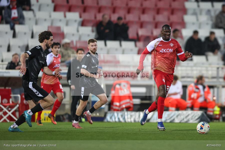 sport, Würzburg, SV Wacker Burghausen, Halbfinale, Fussball, FC Würzburger Kickers, BFV-Verbandspokal, AKON Arena, 24.03.2026 - Bild-ID: 2546350