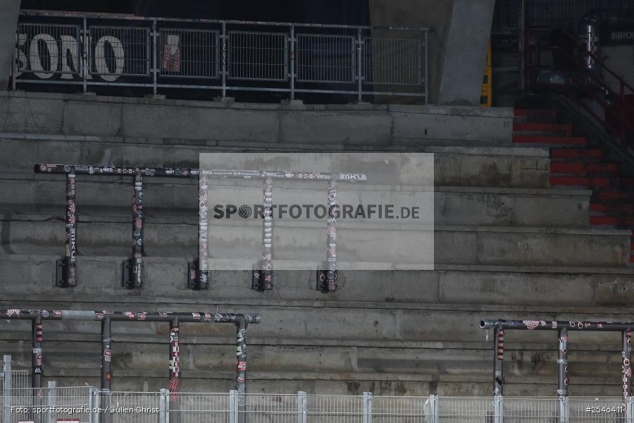 sport, Würzburg, SV Wacker Burghausen, Halbfinale, Fussball, FC Würzburger Kickers, BFV-Verbandspokal, AKON Arena, 24.03.2026 - Bild-ID: 2546411