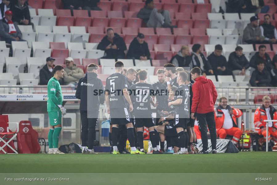 sport, Würzburg, SV Wacker Burghausen, Halbfinale, Fussball, FC Würzburger Kickers, BFV-Verbandspokal, AKON Arena, 24.03.2026 - Bild-ID: 2546412