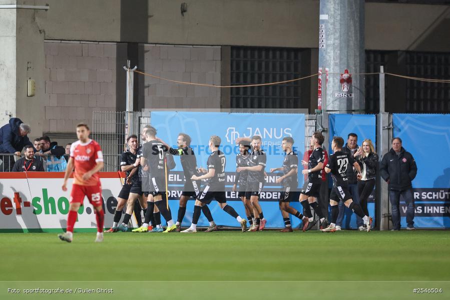 sport, Würzburg, SV Wacker Burghausen, Halbfinale, Fussball, FC Würzburger Kickers, BFV-Verbandspokal, AKON Arena, 24.03.2026 - Bild-ID: 2546504