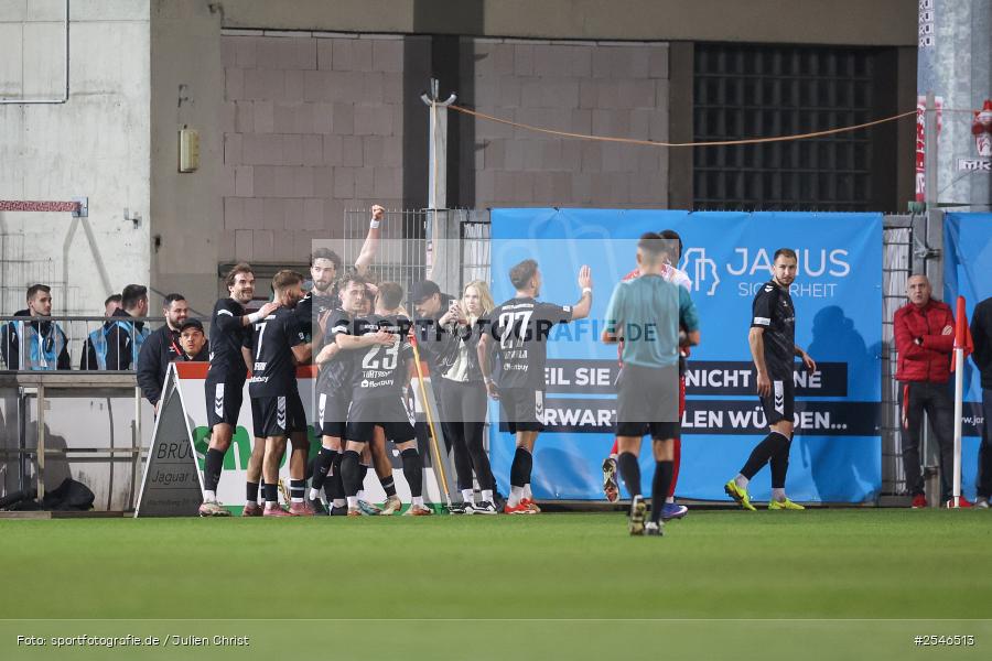 sport, Würzburg, SV Wacker Burghausen, Halbfinale, Fussball, FC Würzburger Kickers, BFV-Verbandspokal, AKON Arena, 24.03.2026 - Bild-ID: 2546513