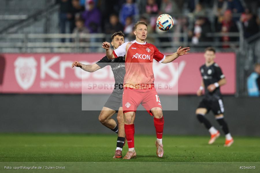 sport, Würzburg, SV Wacker Burghausen, Halbfinale, Fussball, FC Würzburger Kickers, BFV-Verbandspokal, AKON Arena, 24.03.2026 - Bild-ID: 2546515