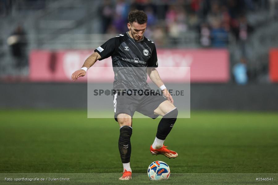 sport, Würzburg, SV Wacker Burghausen, Halbfinale, Fussball, FC Würzburger Kickers, BFV-Verbandspokal, AKON Arena, 24.03.2026 - Bild-ID: 2546541
