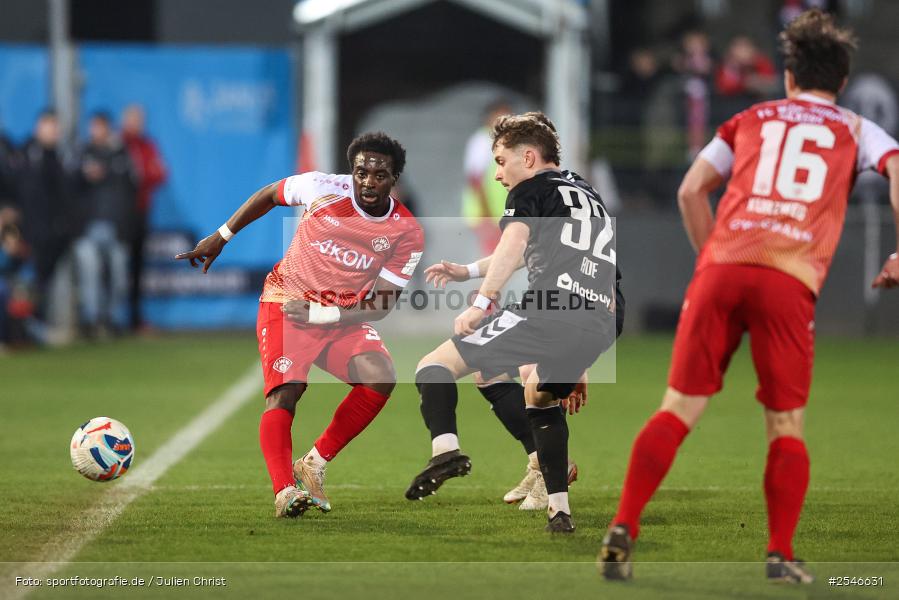 sport, Würzburg, SV Wacker Burghausen, Halbfinale, Fussball, FC Würzburger Kickers, BFV-Verbandspokal, AKON Arena, 24.03.2026 - Bild-ID: 2546631