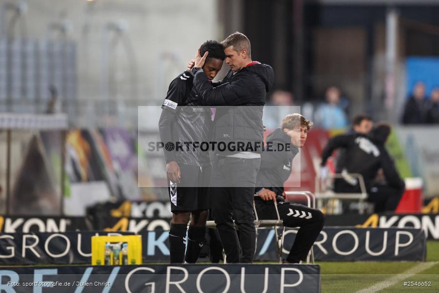sport, Würzburg, SV Wacker Burghausen, Halbfinale, Fussball, FC Würzburger Kickers, BFV-Verbandspokal, AKON Arena, 24.03.2026 - Bild-ID: 2546652