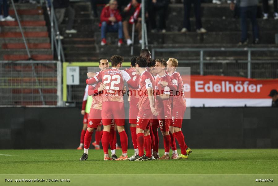 sport, Würzburg, SV Wacker Burghausen, Halbfinale, Fussball, FC Würzburger Kickers, BFV-Verbandspokal, AKON Arena, 24.03.2026 - Bild-ID: 2546692