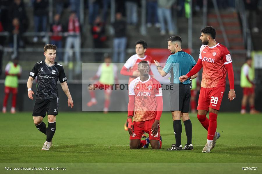 sport, Würzburg, SV Wacker Burghausen, Halbfinale, Fussball, FC Würzburger Kickers, BFV-Verbandspokal, AKON Arena, 24.03.2026 - Bild-ID: 2546721