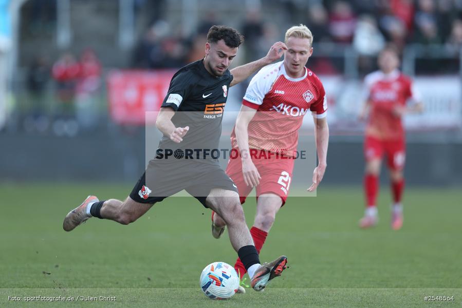 AKON-Arena, Würzburg, 02.04.2026, sport, Fussball, BFV, 26. Spieltag, Regionalliga Bayern, SpVgg Hankofen-Hailing, FC Würzburger Kickers - Bild-ID: 2548564