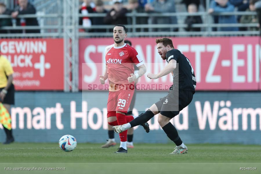 AKON-Arena, Würzburg, 02.04.2026, sport, Fussball, BFV, 26. Spieltag, Regionalliga Bayern, SpVgg Hankofen-Hailing, FC Würzburger Kickers - Bild-ID: 2548569