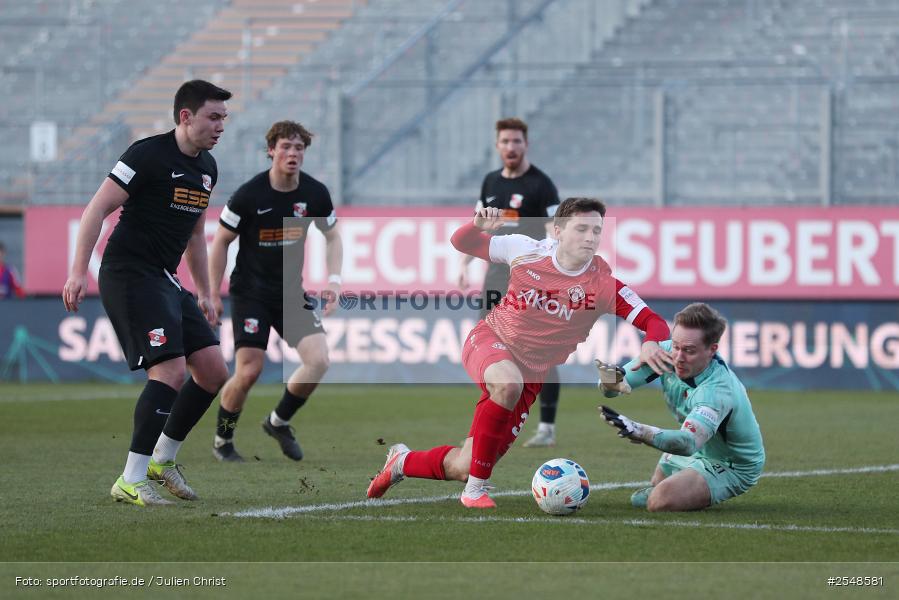 AKON-Arena, Würzburg, 02.04.2026, sport, Fussball, BFV, 26. Spieltag, Regionalliga Bayern, SpVgg Hankofen-Hailing, FC Würzburger Kickers - Bild-ID: 2548581