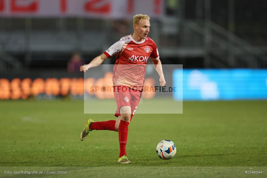 AKON-Arena, Würzburg, 02.04.2026, sport, Fussball, BFV, 26. Spieltag, Regionalliga Bayern, SpVgg Hankofen-Hailing, FC Würzburger Kickers - Bild-ID: 2548594