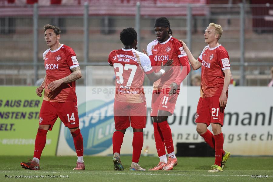 AKON-Arena, Würzburg, 02.04.2026, sport, Fussball, BFV, 26. Spieltag, Regionalliga Bayern, SpVgg Hankofen-Hailing, FC Würzburger Kickers - Bild-ID: 2548601