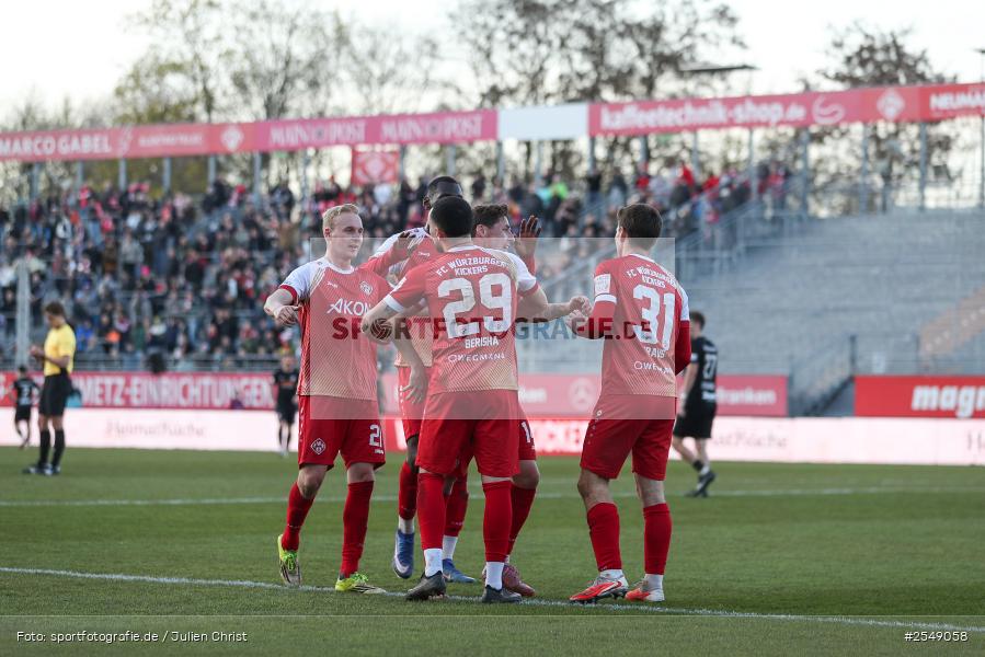 sport, Würzburg, SpVgg Hankofen-Hailing, Regionalliga Bayern, Fussball, FC Würzburger Kickers, BFV, AKON-Arena, 26. Spieltag, 02.04.2026 - Bild-ID: 2549058