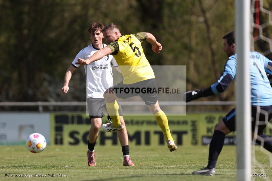 Fundamentum Sportpark, Karlburg, 06.04.2026, sport, Fussball, BFV, Nachholspieltag, Kreisliga Würzburg, BSC Aura, TSV Karlburg II - Bild-ID: 2549363