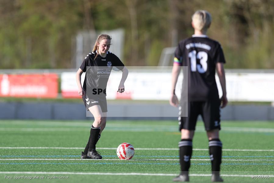 sport, Viertelfinale, Veitshöchheim, Sportgelände, SV 1928 Veitshöchheim, Hiscox Bezirkspokal Frauen, Fussball, BFV, 1. FC Schweinfurt, 06.04.2026 - Bild-ID: 2550003