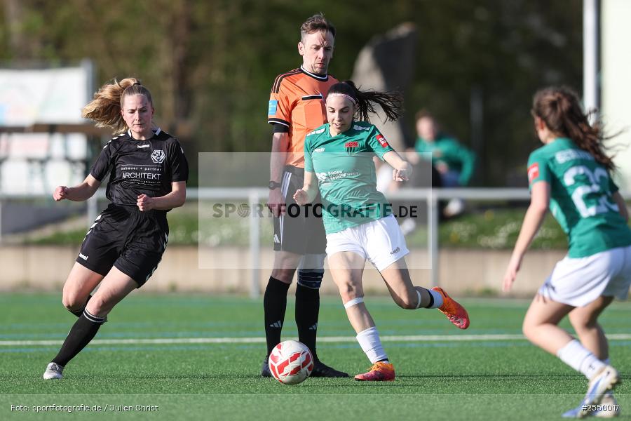 sport, Viertelfinale, Veitshöchheim, Sportgelände, SV 1928 Veitshöchheim, Hiscox Bezirkspokal Frauen, Fussball, BFV, 1. FC Schweinfurt, 06.04.2026 - Bild-ID: 2550017