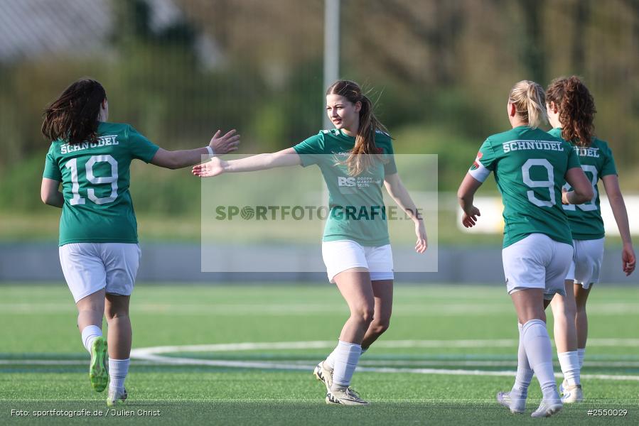 sport, Viertelfinale, Veitshöchheim, Sportgelände, SV 1928 Veitshöchheim, Hiscox Bezirkspokal Frauen, Fussball, BFV, 1. FC Schweinfurt, 06.04.2026 - Bild-ID: 2550029