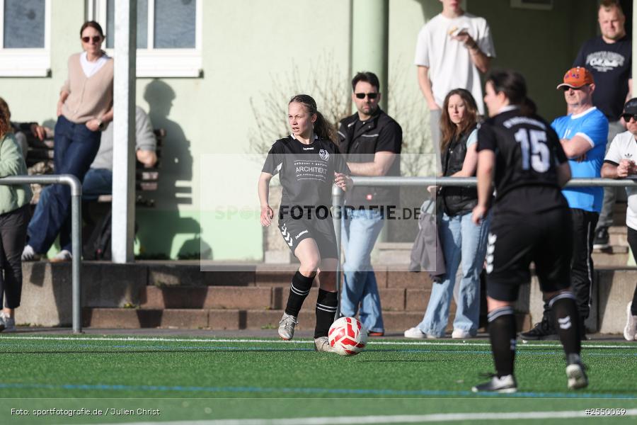 sport, Viertelfinale, Veitshöchheim, Sportgelände, SV 1928 Veitshöchheim, Hiscox Bezirkspokal Frauen, Fussball, BFV, 1. FC Schweinfurt, 06.04.2026 - Bild-ID: 2550039