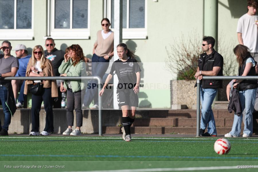 sport, Viertelfinale, Veitshöchheim, Sportgelände, SV 1928 Veitshöchheim, Hiscox Bezirkspokal Frauen, Fussball, BFV, 1. FC Schweinfurt, 06.04.2026 - Bild-ID: 2550044