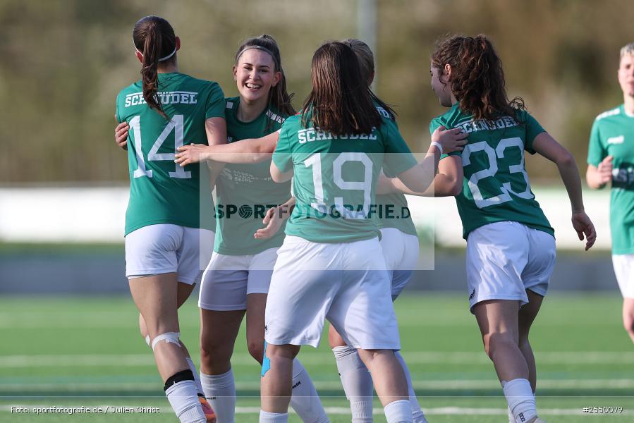 sport, Viertelfinale, Veitshöchheim, Sportgelände, SV 1928 Veitshöchheim, Hiscox Bezirkspokal Frauen, Fussball, BFV, 1. FC Schweinfurt, 06.04.2026 - Bild-ID: 2550079