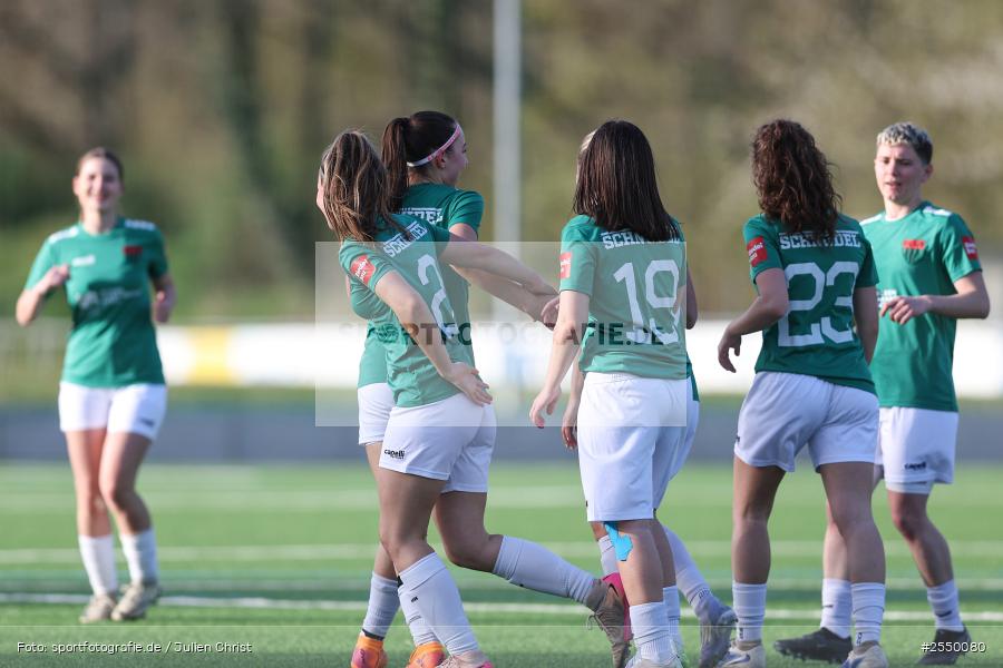 sport, Viertelfinale, Veitshöchheim, Sportgelände, SV 1928 Veitshöchheim, Hiscox Bezirkspokal Frauen, Fussball, BFV, 1. FC Schweinfurt, 06.04.2026 - Bild-ID: 2550080