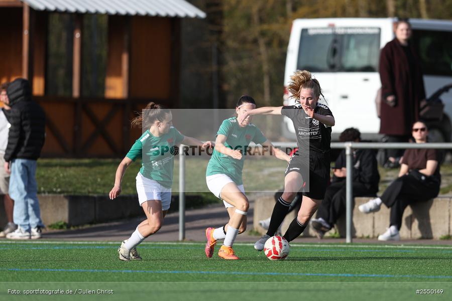sport, Viertelfinale, Veitshöchheim, Sportgelände, SV 1928 Veitshöchheim, Hiscox Bezirkspokal Frauen, Fussball, BFV, 1. FC Schweinfurt, 06.04.2026 - Bild-ID: 2550149