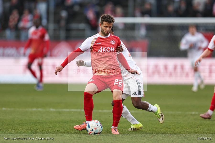 sport, Würzburg, Regionalliga Bayern, Fussball, FC Würzburger Kickers, FC Bayern München II, BFV, AKON Arena, 28. Spieltag, 10.04.2026 - Bild-ID: 2550943