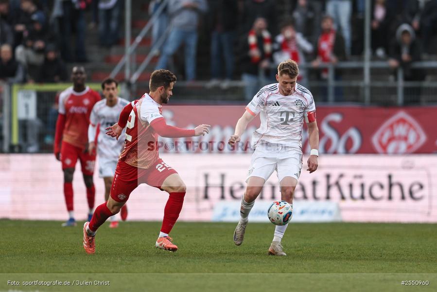 sport, Würzburg, Regionalliga Bayern, Fussball, FC Würzburger Kickers, FC Bayern München II, BFV, AKON Arena, 28. Spieltag, 10.04.2026 - Bild-ID: 2550960