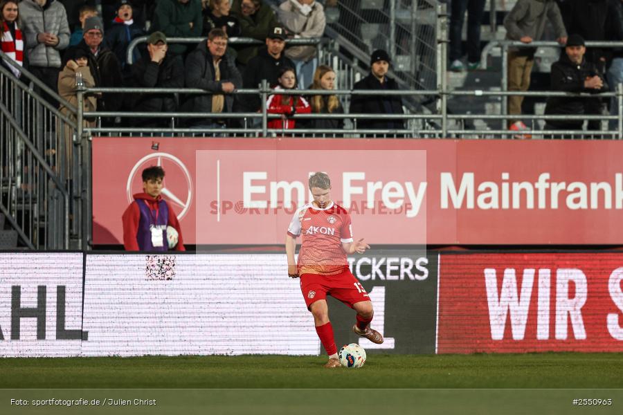 sport, Würzburg, Regionalliga Bayern, Fussball, FC Würzburger Kickers, FC Bayern München II, BFV, AKON Arena, 28. Spieltag, 10.04.2026 - Bild-ID: 2550963