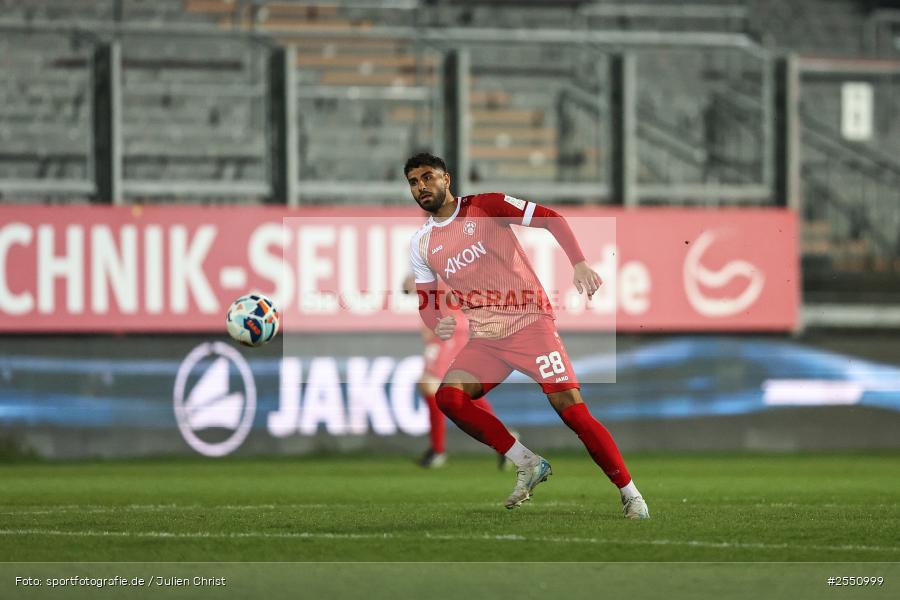 sport, Würzburg, Regionalliga Bayern, Fussball, FC Würzburger Kickers, FC Bayern München II, BFV, AKON Arena, 28. Spieltag, 10.04.2026 - Bild-ID: 2550999