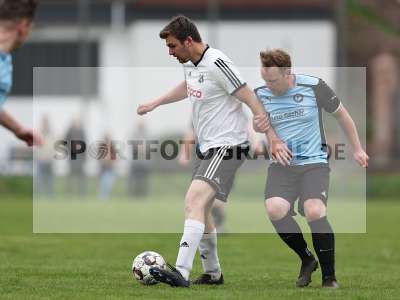Fotos von DJK Fellen - FC Ruppertshütten auf sportfotografie.de