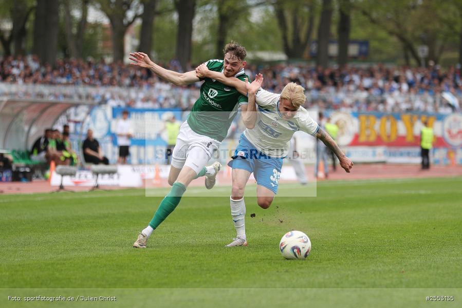 Sachs-Stadion, Schweinfurt, 18.04.2026, sport, Fussball, DFB, 34. Spieltag, 3. Liga, F.C. Hansa Rostock, 1. FC Schweinfurt 1905 - Bild-ID: 2553135