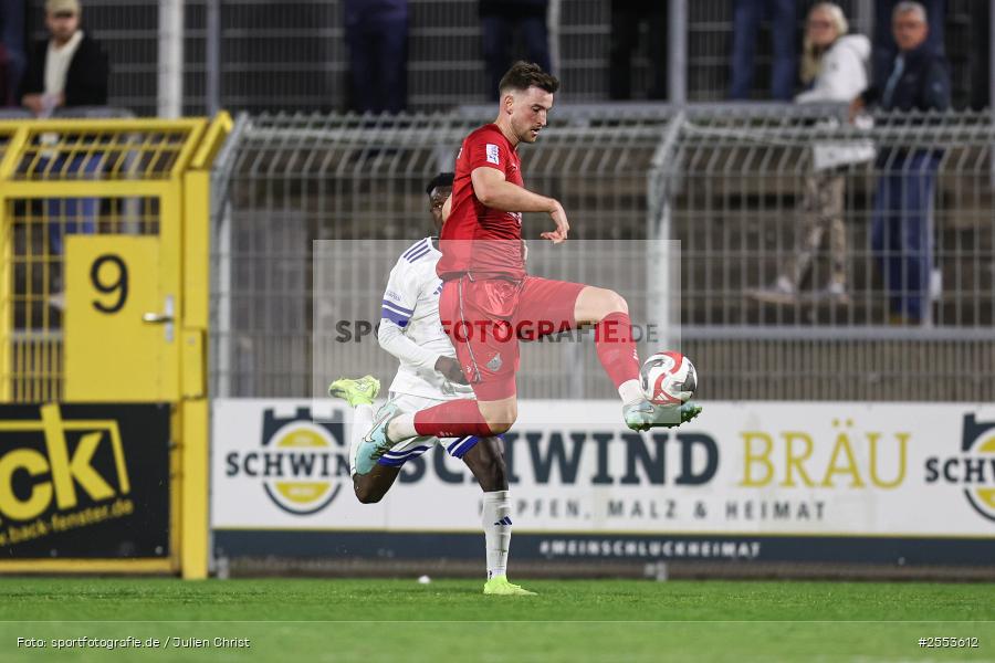 sport, TSV Aubstadt, Stadion am Schönbusch, SV Viktoria Aschaffenburg, Regionalliga Bayern, Fussball, BFV, Aschaffenburg, 29. Spieltag, 17.04.2026 - Bild-ID: 2553612