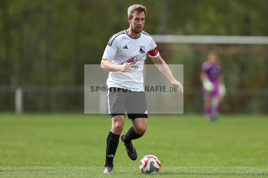 sport, Sportgelände, SV Birkenfeld, SSV Kitzingen, Fussball, Birkenfeld, Bezirksliga Unterfranken West, 26. Spieltag, 19.04.2026 - Bild-ID: 2554662