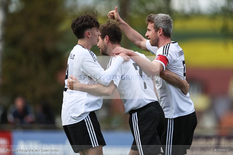 sport, Sportgelände, SV Birkenfeld, SSV Kitzingen, Fussball, Birkenfeld, Bezirksliga Unterfranken West, 26. Spieltag, 19.04.2026 - Bild-ID: 2554670