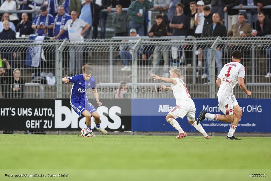 sport, Stadion am Schönbusch, SV Viktoria Aschaffenburg, Regionalliga Bayern, Fussball, BFV, Aschaffenburg, 31. Spieltag, 24.04.2026, 1. FC Nürnberg II - Bild-ID: 2555632