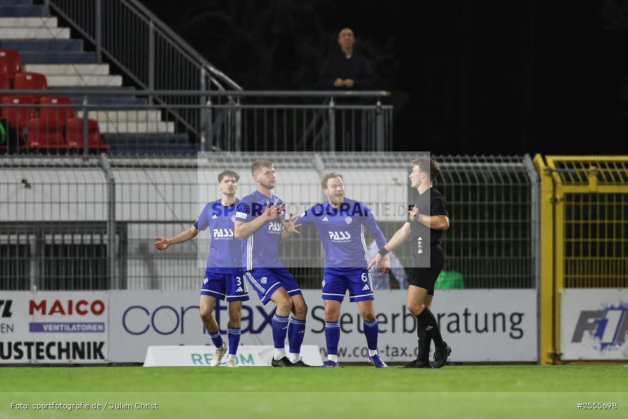 sport, Stadion am Schönbusch, SV Viktoria Aschaffenburg, Regionalliga Bayern, Fussball, BFV, Aschaffenburg, 31. Spieltag, 24.04.2026, 1. FC Nürnberg II - Bild-ID: 2555698