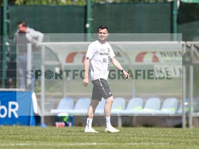 Fotos von FC Bayern Alzenau - SV Sandhausen auf sportfotografie.de