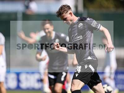 Fotos von FC Bayern Alzenau - SV Sandhausen auf sportfotografie.de