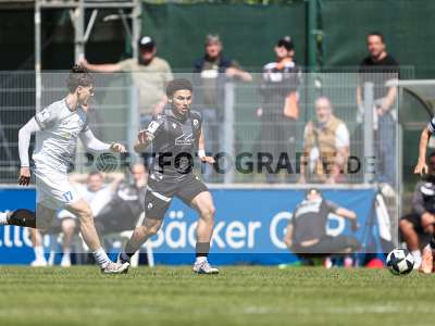 Fotos von FC Bayern Alzenau - SV Sandhausen auf sportfotografie.de