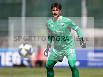 Fotos von FC Bayern Alzenau - SV Sandhausen auf sportfotografie.de