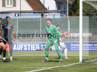 Fotos von FC Bayern Alzenau - SV Sandhausen auf sportfotografie.de