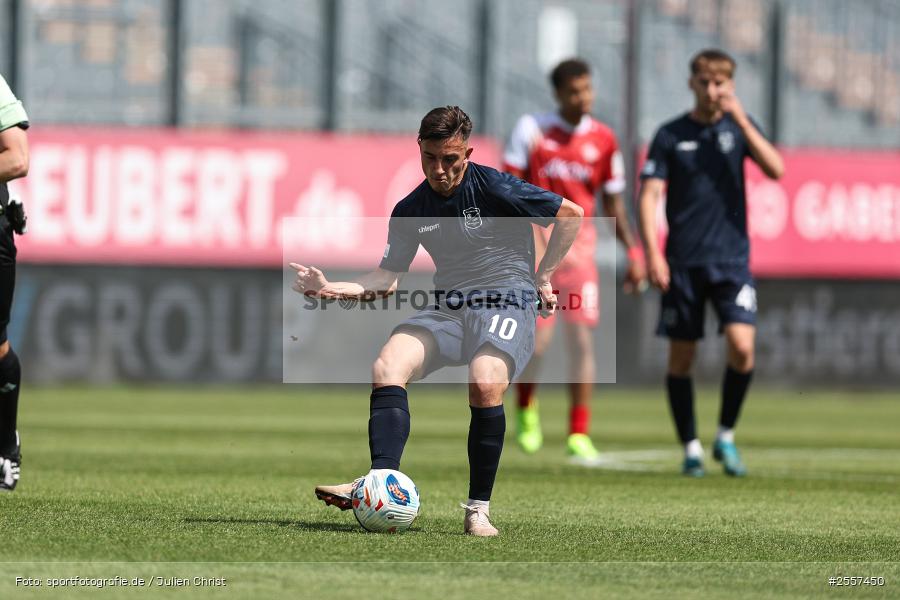 sport, Würzburg, SpVgg Unterhaching, Regionalliga Bayern, Fussball, FC Würzburger Kickers, BFV, AKON Arena, 33. Spieltag, 09.05.2026 - Bild-ID: 2557450
