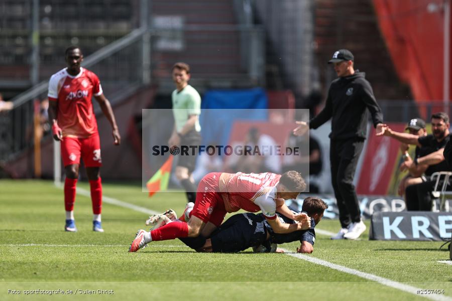 sport, Würzburg, SpVgg Unterhaching, Regionalliga Bayern, Fussball, FC Würzburger Kickers, BFV, AKON Arena, 33. Spieltag, 09.05.2026 - Bild-ID: 2557454