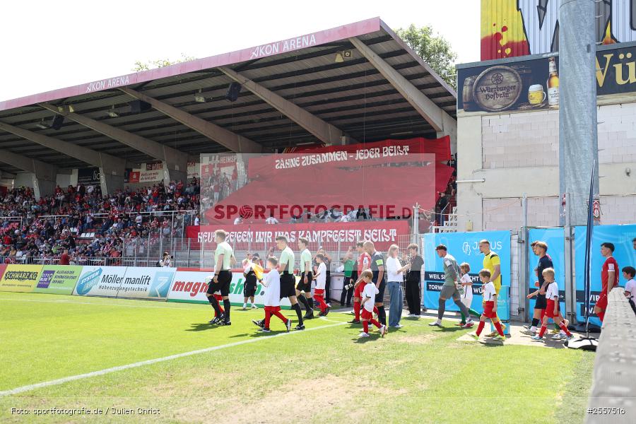 sport, Würzburg, SpVgg Unterhaching, Regionalliga Bayern, Fussball, FC Würzburger Kickers, BFV, AKON Arena, 33. Spieltag, 09.05.2026 - Bild-ID: 2557516