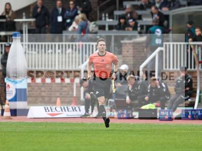 Fotos von 1. FC Schweinfurt 05 - FC Erzgebirge Aue auf sportfotografie.de