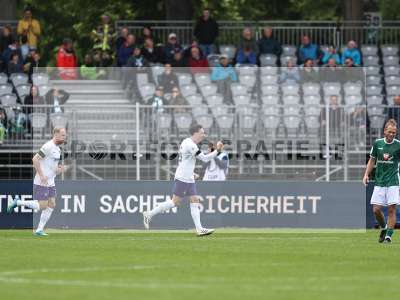 Fotos von 1. FC Schweinfurt 05 - FC Erzgebirge Aue auf sportfotografie.de