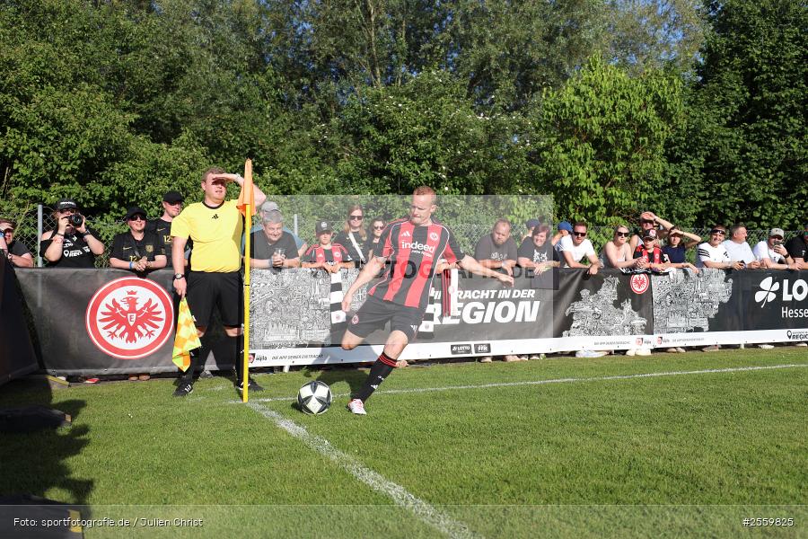 Sportgelände, Himmelstadt, 29.05.2026, sport, Fussball, Eintracht in der Region, Eintracht Frankfurt Traditionsmannschaft, TSV Himmelstadt - Bild-ID: 2559825