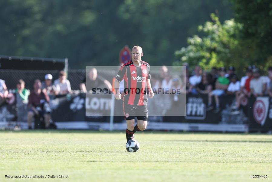 Sportgelände, Himmelstadt, 29.05.2026, sport, Fussball, Eintracht in der Region, Eintracht Frankfurt Traditionsmannschaft, TSV Himmelstadt - Bild-ID: 2559965