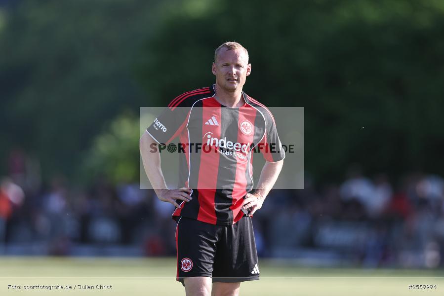Sportgelände, Himmelstadt, 29.05.2026, sport, Fussball, Eintracht in der Region, Eintracht Frankfurt Traditionsmannschaft, TSV Himmelstadt - Bild-ID: 2559994